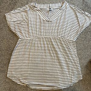 maternity cap sleeve cotton shirt with stretch